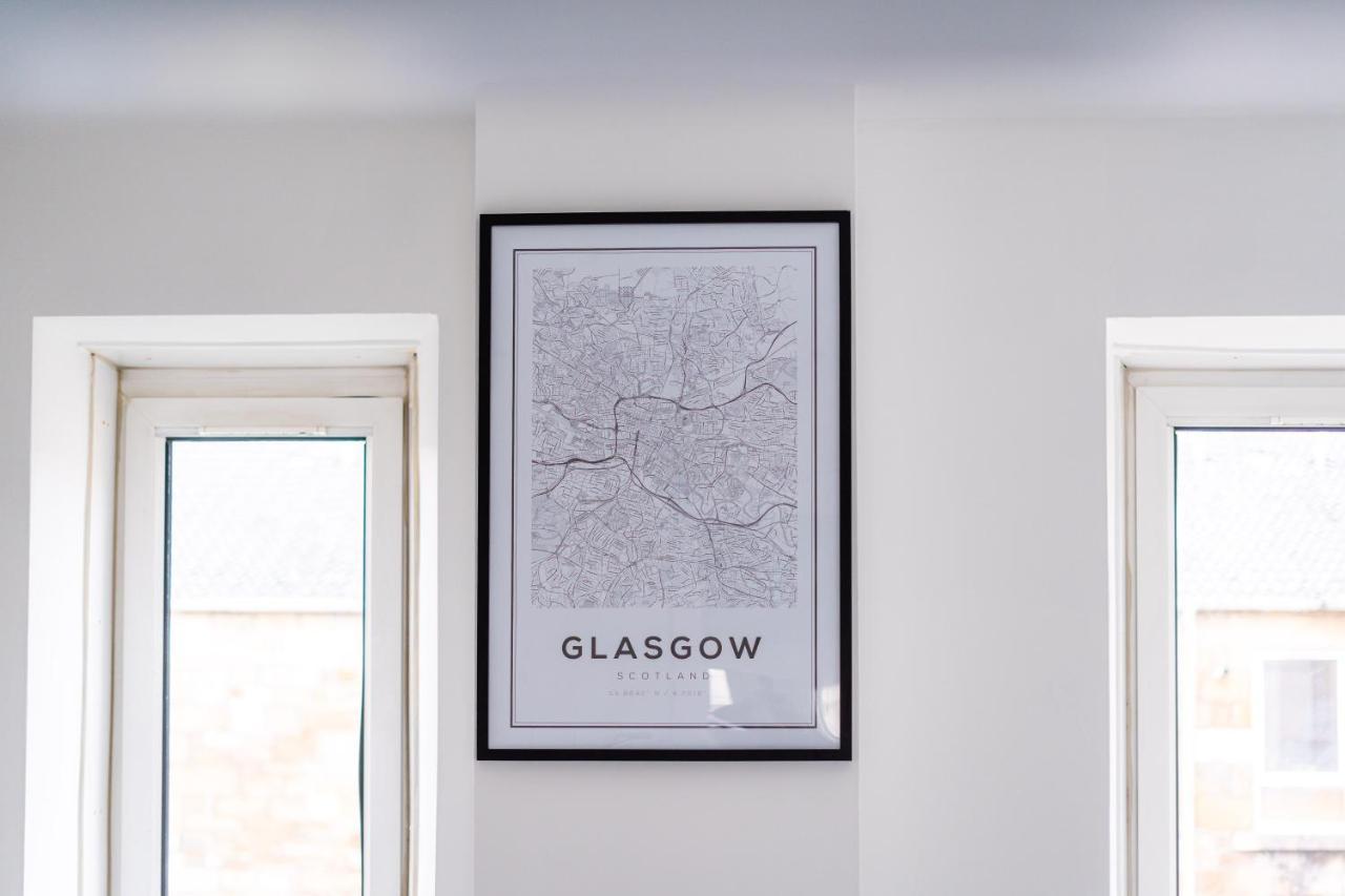 Cheerful 2 Bedroom Homely Apartment, Sleeps 6 Guest Comfy, 3X Double Bed, Parking, Free Wifi, Suitable For Business, Leisure Guest,Glasgow, Glasgow West End, Near City Centre Luaran gambar