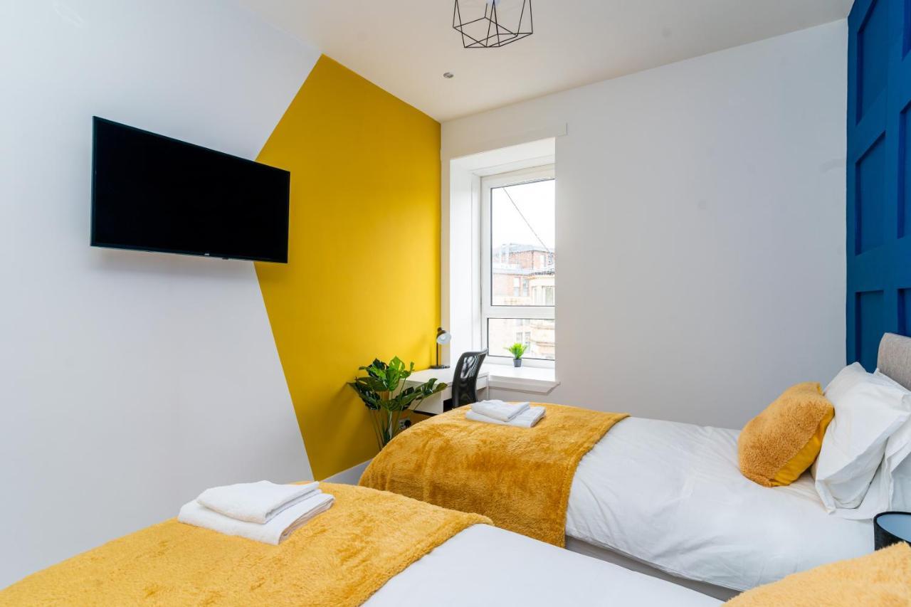 Cheerful 2 Bedroom Homely Apartment, Sleeps 6 Guest Comfy, 3X Double Bed, Parking, Free Wifi, Suitable For Business, Leisure Guest,Glasgow, Glasgow West End, Near City Centre Luaran gambar