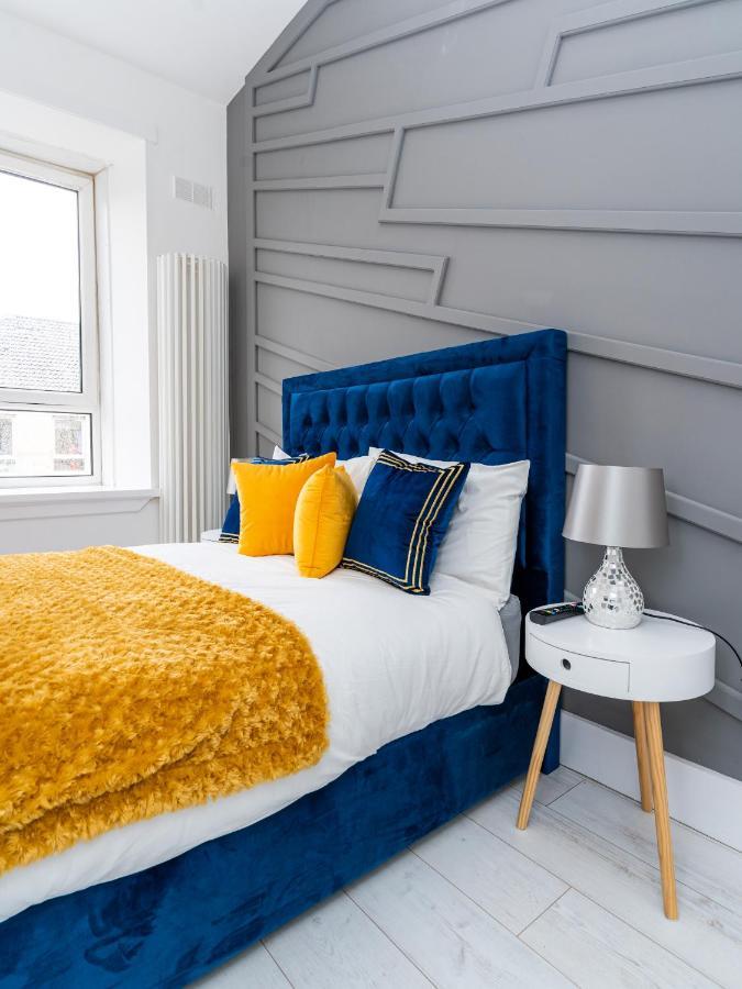 Cheerful 2 Bedroom Homely Apartment, Sleeps 6 Guest Comfy, 3X Double Bed, Parking, Free Wifi, Suitable For Business, Leisure Guest,Glasgow, Glasgow West End, Near City Centre Luaran gambar